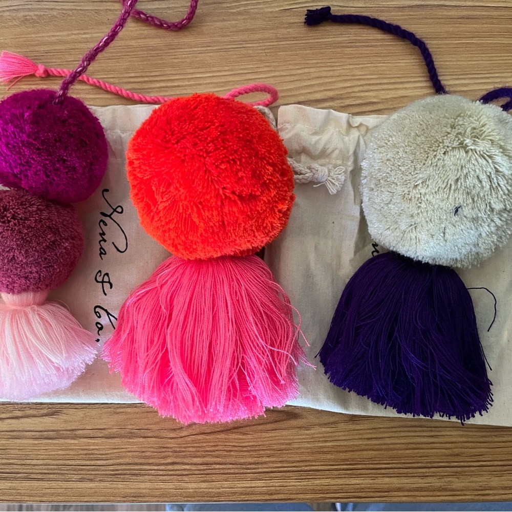 Nena and co Poms